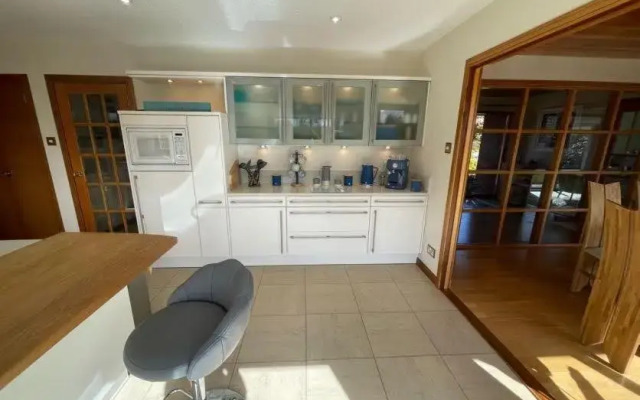 Relax at the Blue Spa House in the Highlands