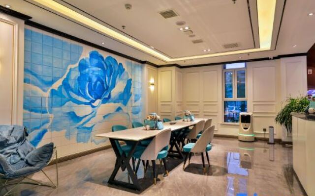 Xana Hotelle (Shenyang Sports Institute South Station)