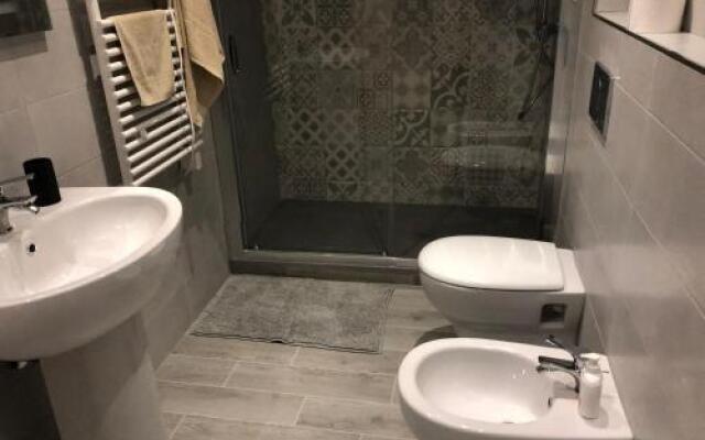 Flat 1 Bedroom 1 Bathroom - Varazze