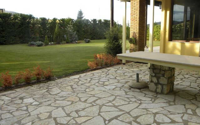 Mountain Chalet Livadi