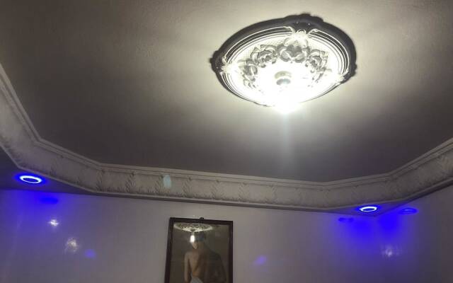 Rond Point 6 Suite