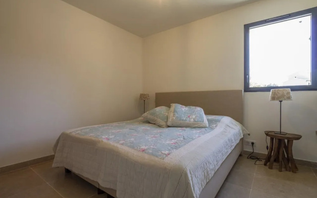 Villa Tica in Malauc ne