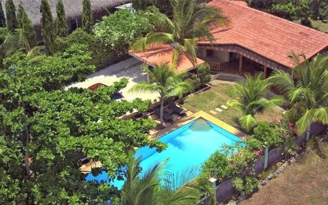 Alona 42 Resort
