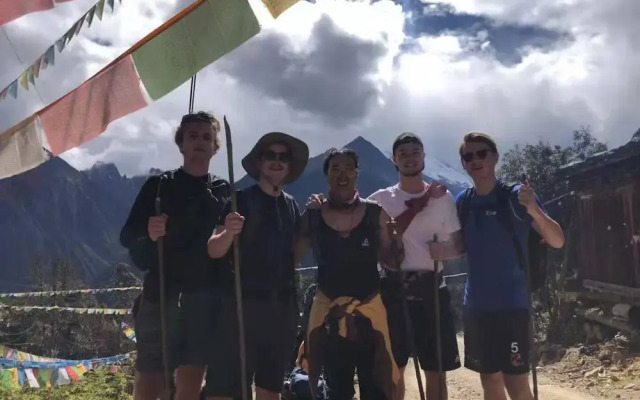 Shangri-La Timeless Inn