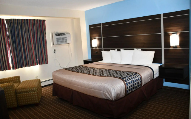 Stillwater Inn & Suites