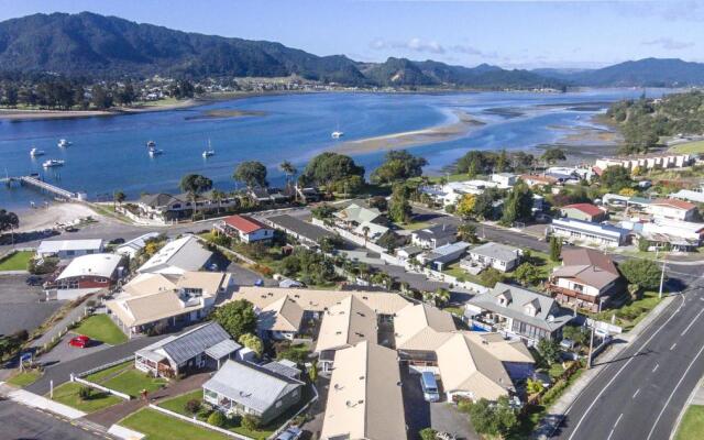 Tairua Shores
