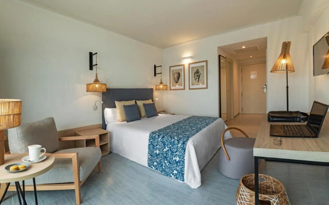 Cabogata Jardin Hotel
