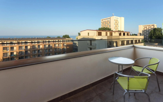 Tomis Garden Aparthotel
