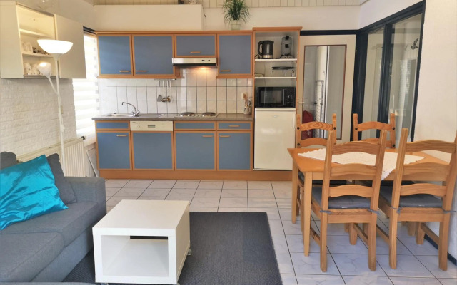 ON135 De Zeemeeuw, holiday home with garden