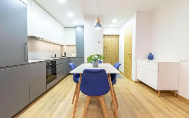 Mind Retreat Apartment, By Cohost