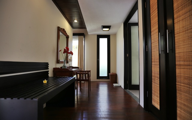 The Sanyas Suite