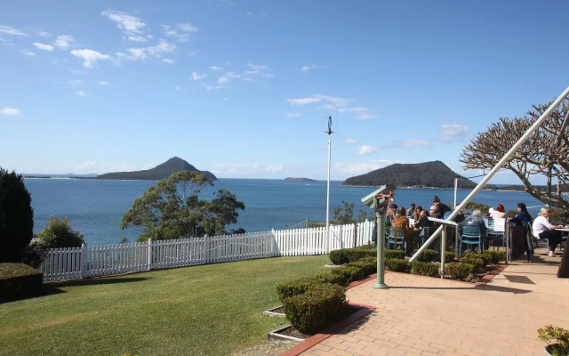 Beachfront Shoal Bay