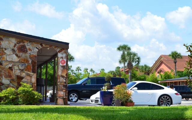 Liberty Garden Inn by OYO Kissimmee near Disney World