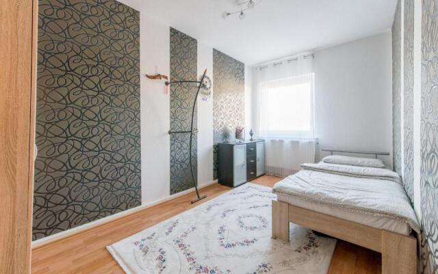 Id 6558 Private Apartment