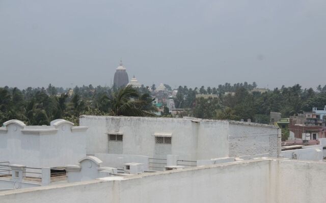 Reba Beach Resort - Hostel