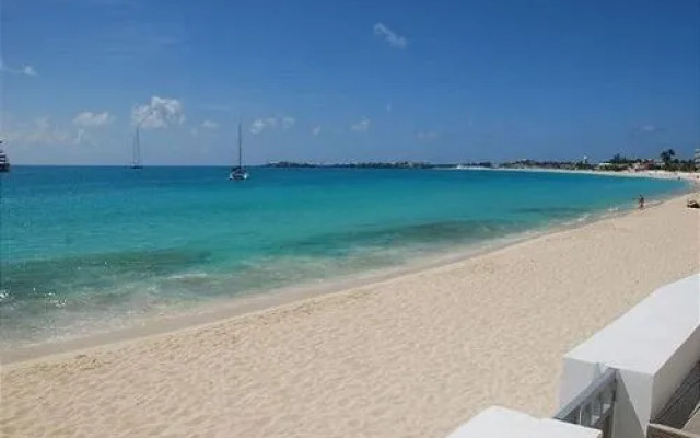 Aqualina Beach Club Unit 102