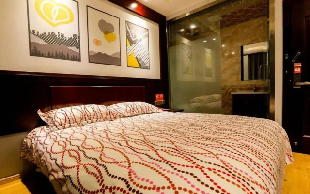 Pod Inn Hotel (Kunming Tongde Plaza Subway Station Beijing Road)