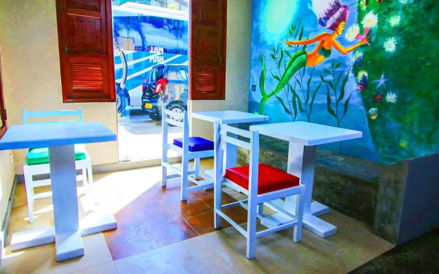 Youth Fame Shared accommadation Managed By Insight Ahangama