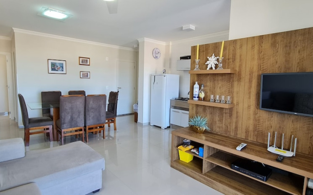 Lindo Apt 03 dormitorios em Bombas 801