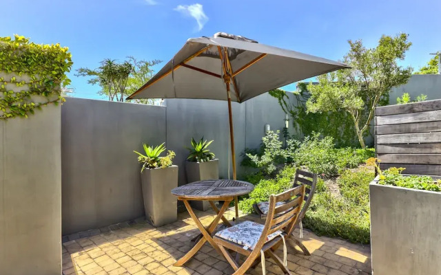Garden Studio in Camps Bay