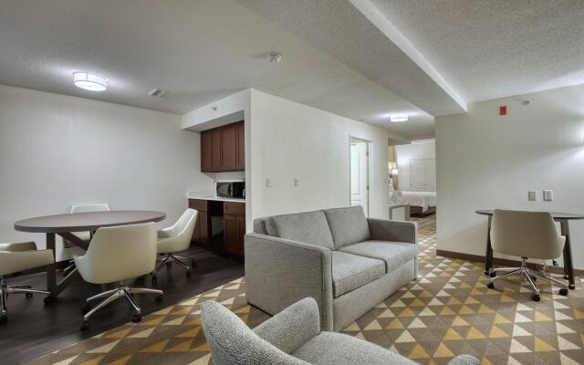 Holiday Inn Hotel & Suites Madison West - Middleton by IHG