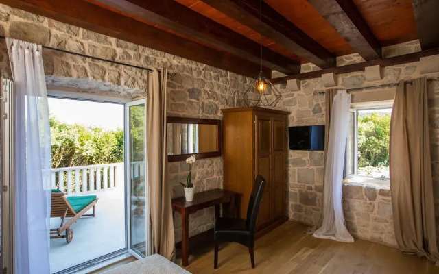 Hedera Estate, Villa Hedera IX