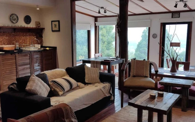 Refugio Los Cipreses Hotel