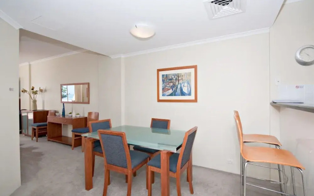 Breakwater Apartment, Unit 104/2 Messines Street