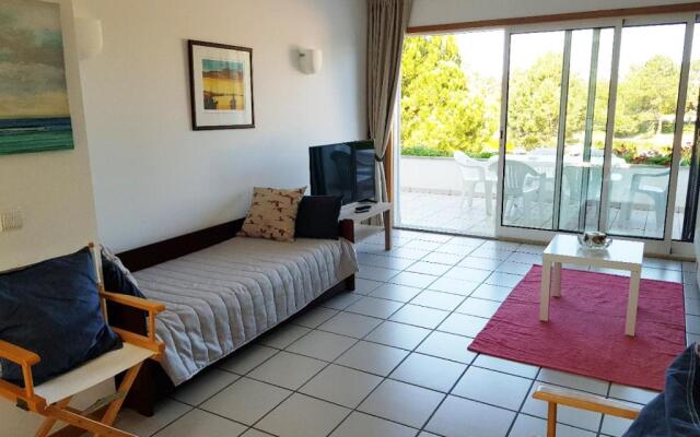 Private Lake Condo Apartment - Tróia