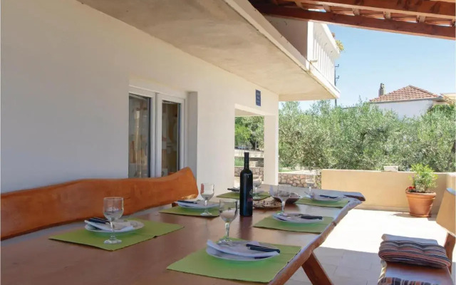 Holiday home Pelegrin 58
