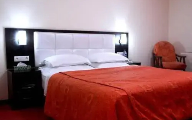 Grand Star Hotel
