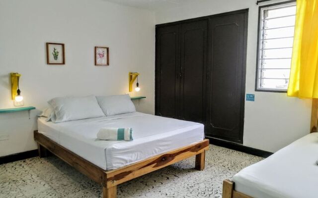 Bona Vida Hostel La Quinta Ii