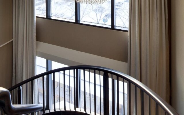 Red Deer Resort & Casino