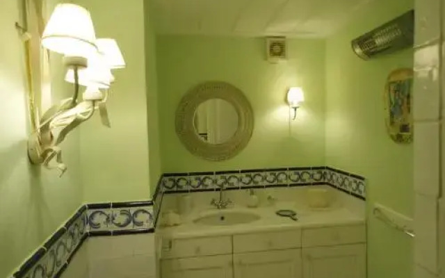 House Aquata