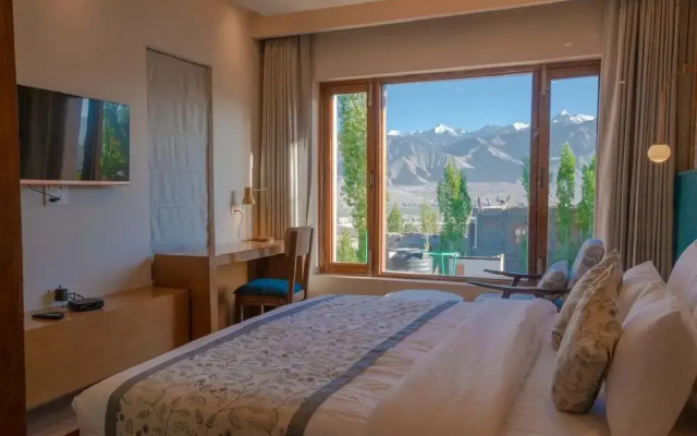 Hotel Zimskhang Villa
