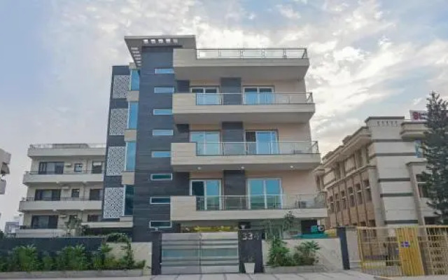 OYO 12074 Vikrant's Residency