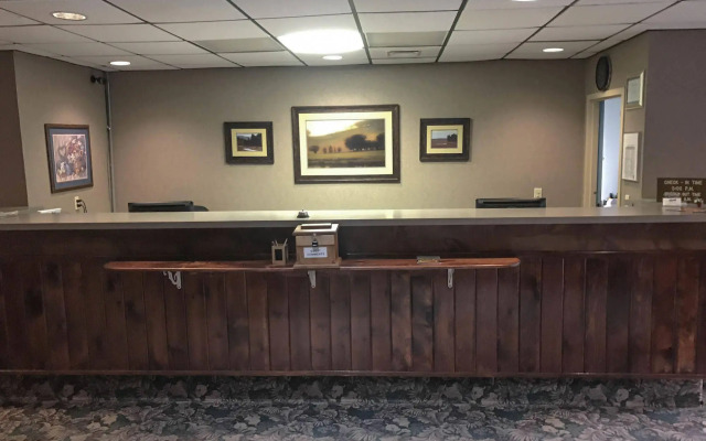 Carriage House Country Club