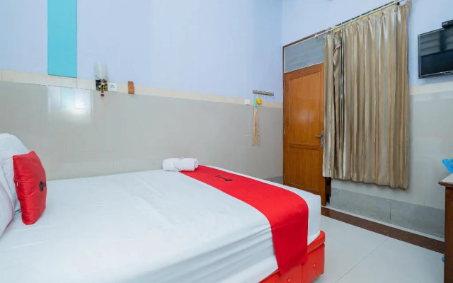 RedDoorz Syariah near Alun Alun Bojonegoro