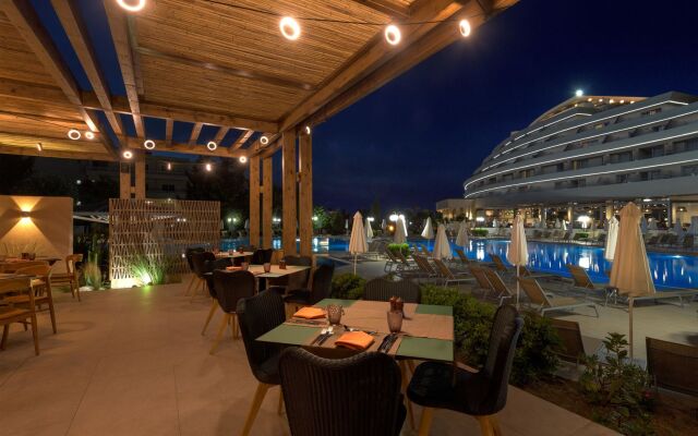 Olympic Palace Resort Hotel & Convention Center