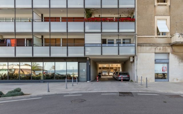 Apartment Deni - modern & in center: A1 Split, Riviera Split