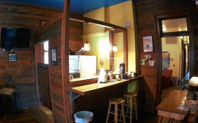 Site 61 Guesthouse
