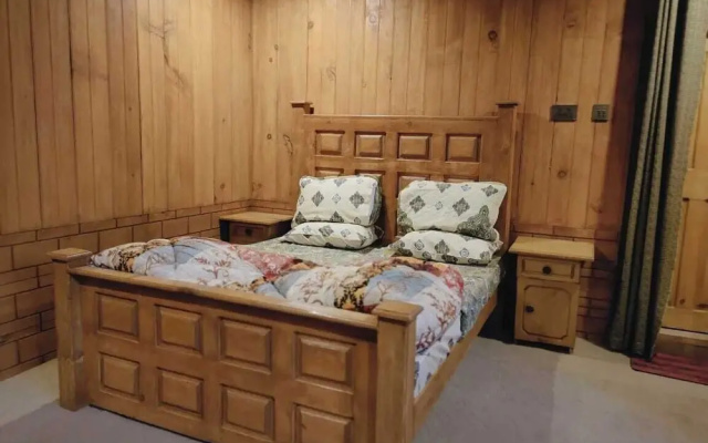 Kashmir Star Guest House & Family Resort