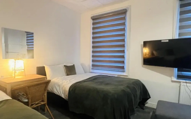 Impeccable 1 Bedroom Flat in Central London
