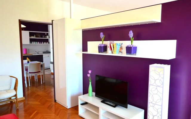 Elza Apartments