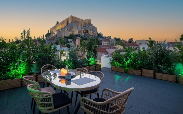 Plaka Arch Suites