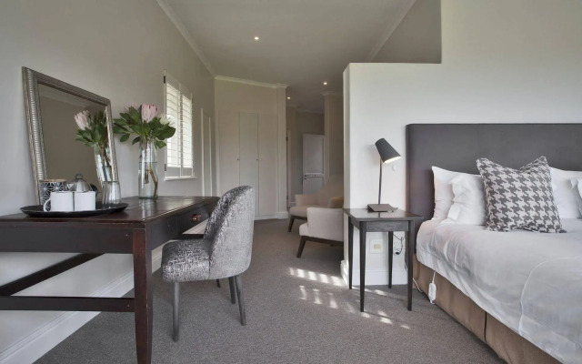 Sugarbird Manor at Protea Heights Farm