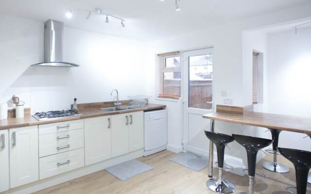 Queen Victoria House