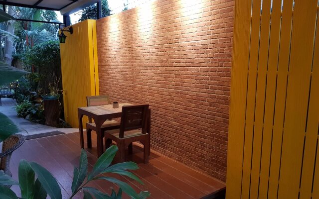 Baan Baimai Boutique Room