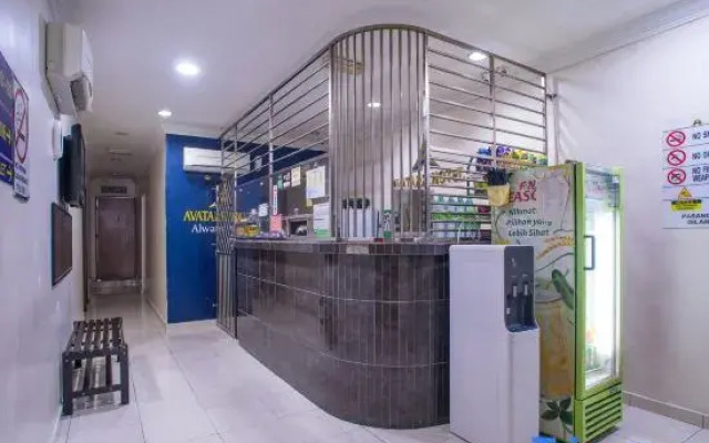 Super OYO 44097 Avatarr Hotel