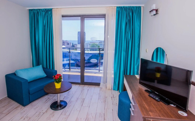 Smartline Meridian Hotel